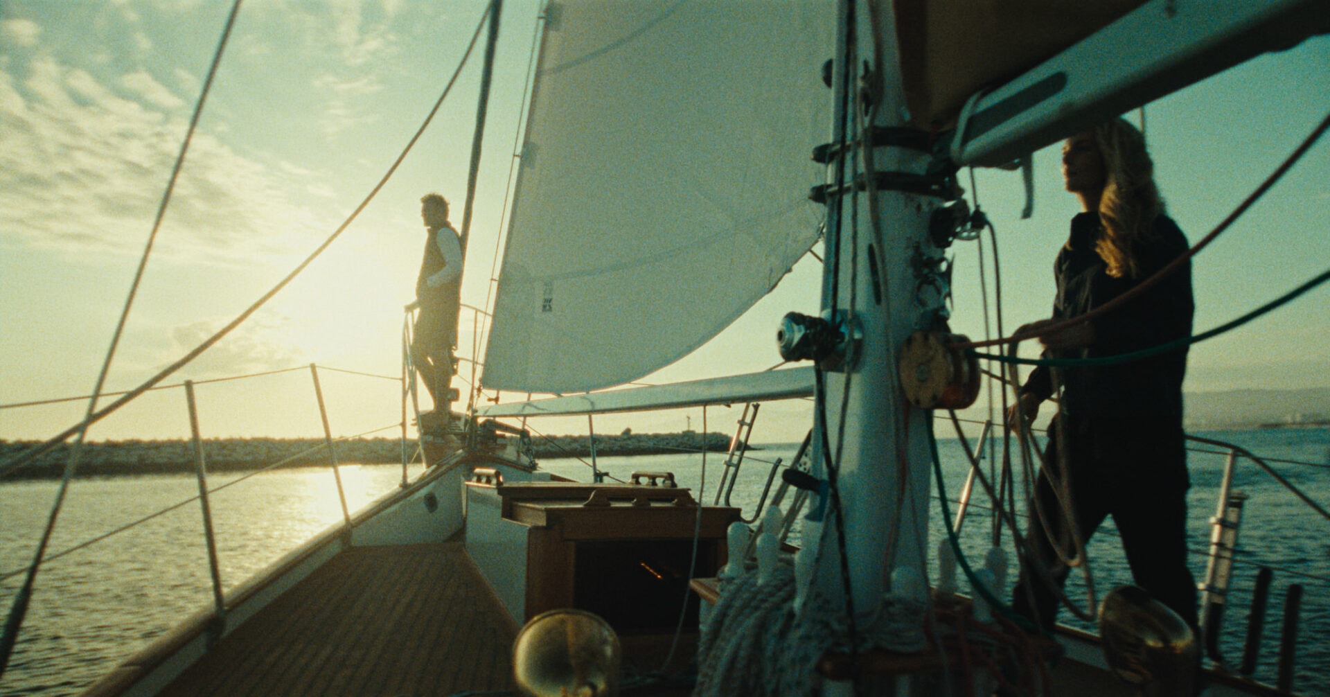 aether_sailing_deanbradshaw_1.81.5