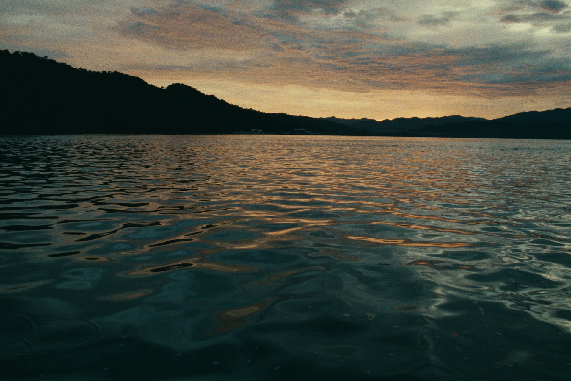 aether_apparel_1.60.1